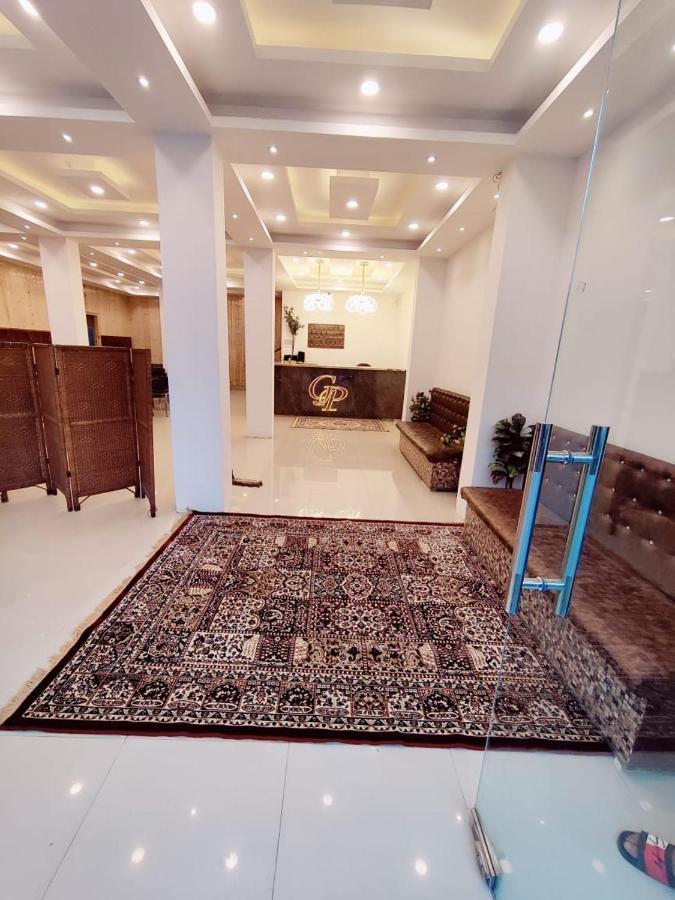 Gulshan Palace By Seven Hills Srinagar By Him Haults Hospitality Kültér fotó